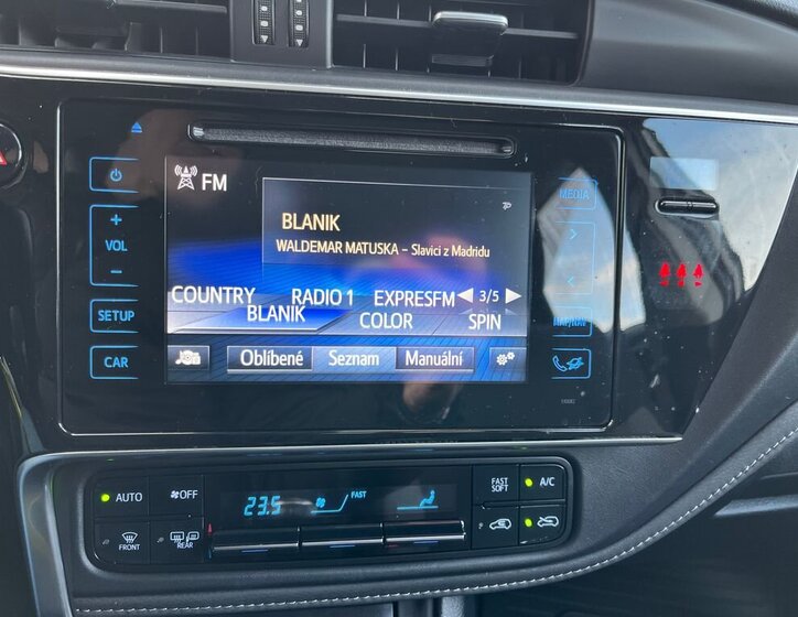 Toyota Auris Hatchback 1,6 l 97 kw