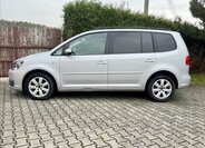 Volkswagen Touran 2
