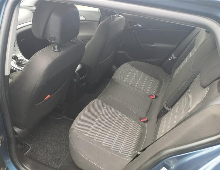 Opel Insignia Kombi 2,0 l 88 kw