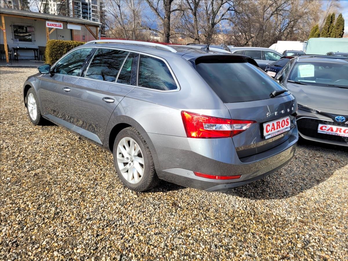 Škoda Superb Kombi 1,4 l 115 kw