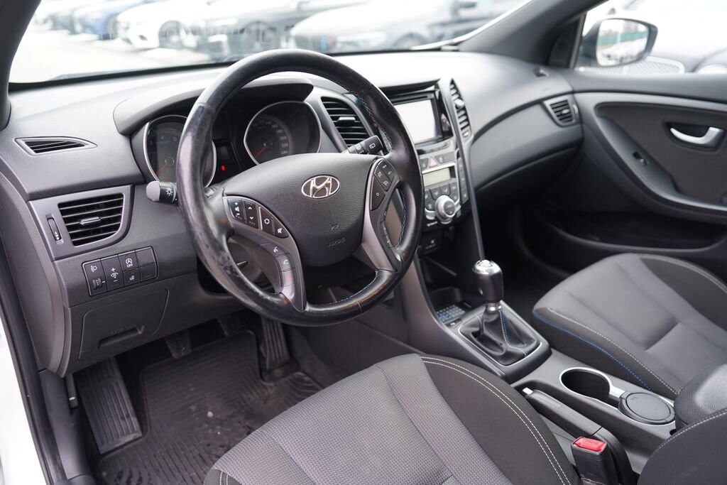 Hyundai i30 Kombi 1,6 l 99 kw