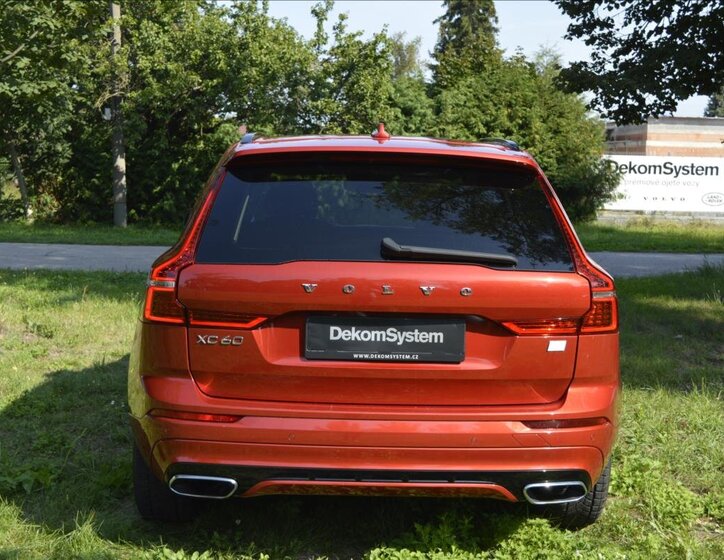 Volvo XC60 SUV 2,0 l 223 kw