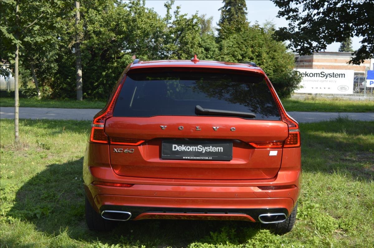 Volvo XC60 SUV 2,0 l 223 kw