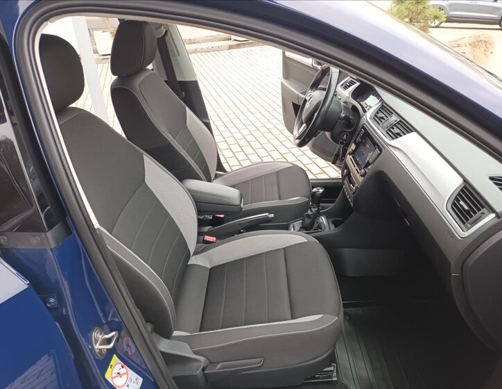 Škoda Rapid Hatchback 999,0 81 kw