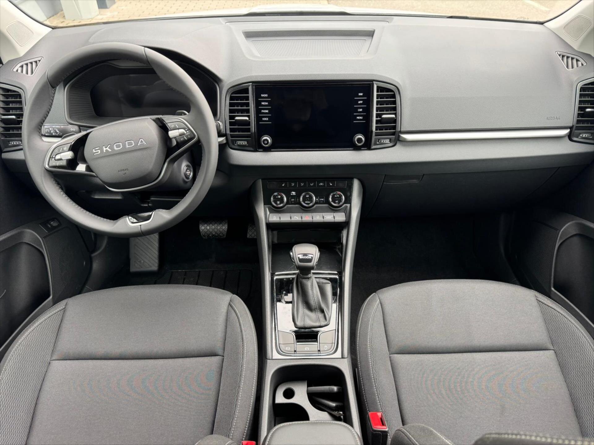 Škoda Karoq SUV / Terénní 1,5 l 110 kw