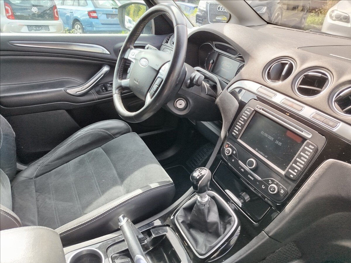 Ford S-MAX MPV 2,0 l 120 kw