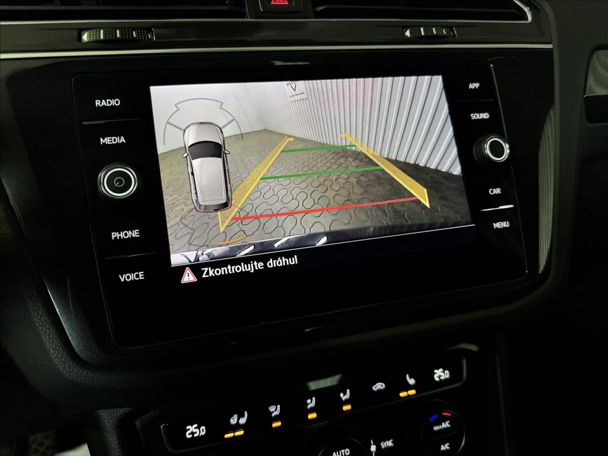 Volkswagen Tiguan SUV / Terénní 2,0 l 140 kw