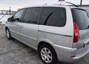 Peugeot 807 MPV 2,0 l 100 kw
