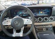 Mercedes-Benz Třídy E Sedan 4,0 l 450 kw