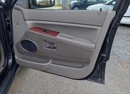 Jeep Grand Cherokee 18