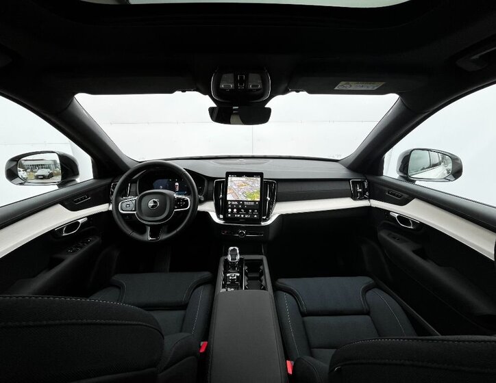 Volvo XC90 SUV 2,0 l 335 kw