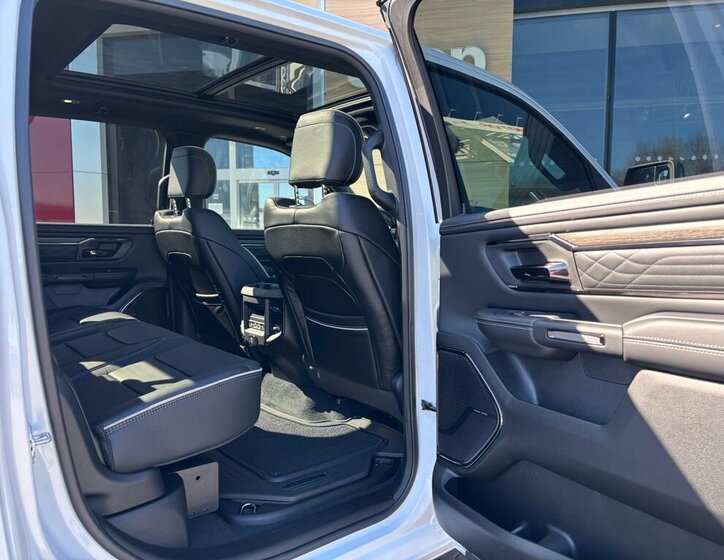 Dodge RAM Pick-up 3,0 l 403 kw