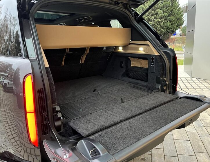 Land Rover Range Rover SUV / Terénní 4,4 l 390 kw