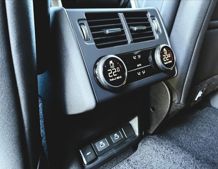 Land Rover Discovery SUV / Terénní 3,0 l 184 kw