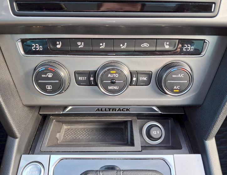 Volkswagen Passat 30