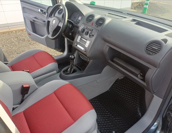 Volkswagen Caddy Kombi 1,9 l 77 kw