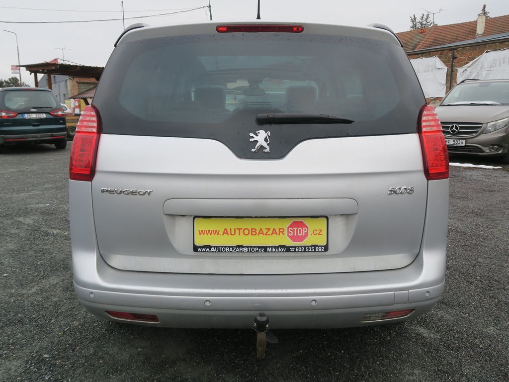 Peugeot 5008 MPV 2,0 l 120 kw