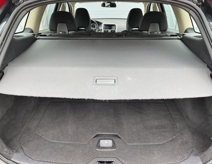 Volvo XC60 Kombi 2,4 l 151 kw