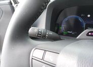 Toyota C-HR CUV 1,8 l 72 kw