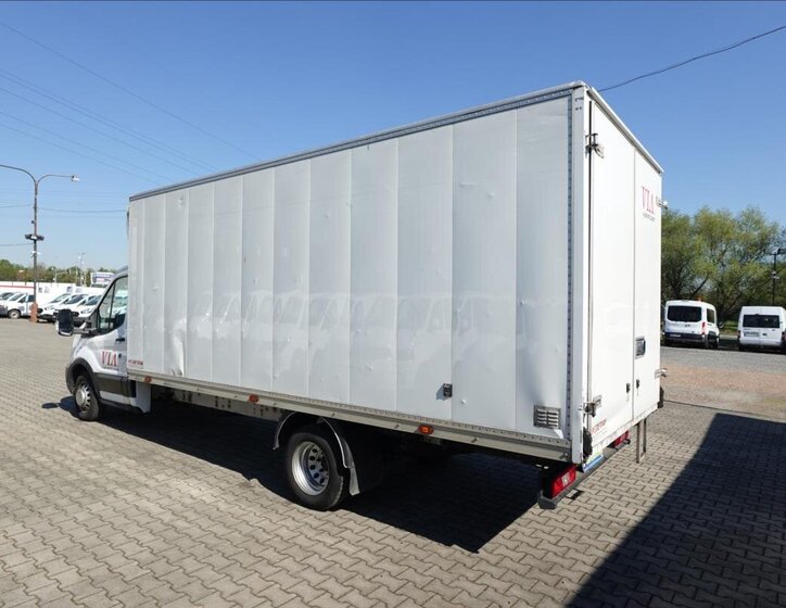 Ford Transit Skříň 2,0 l 125 kw