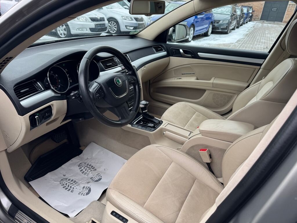 Škoda Superb Kombi 3,6 l 191 kw