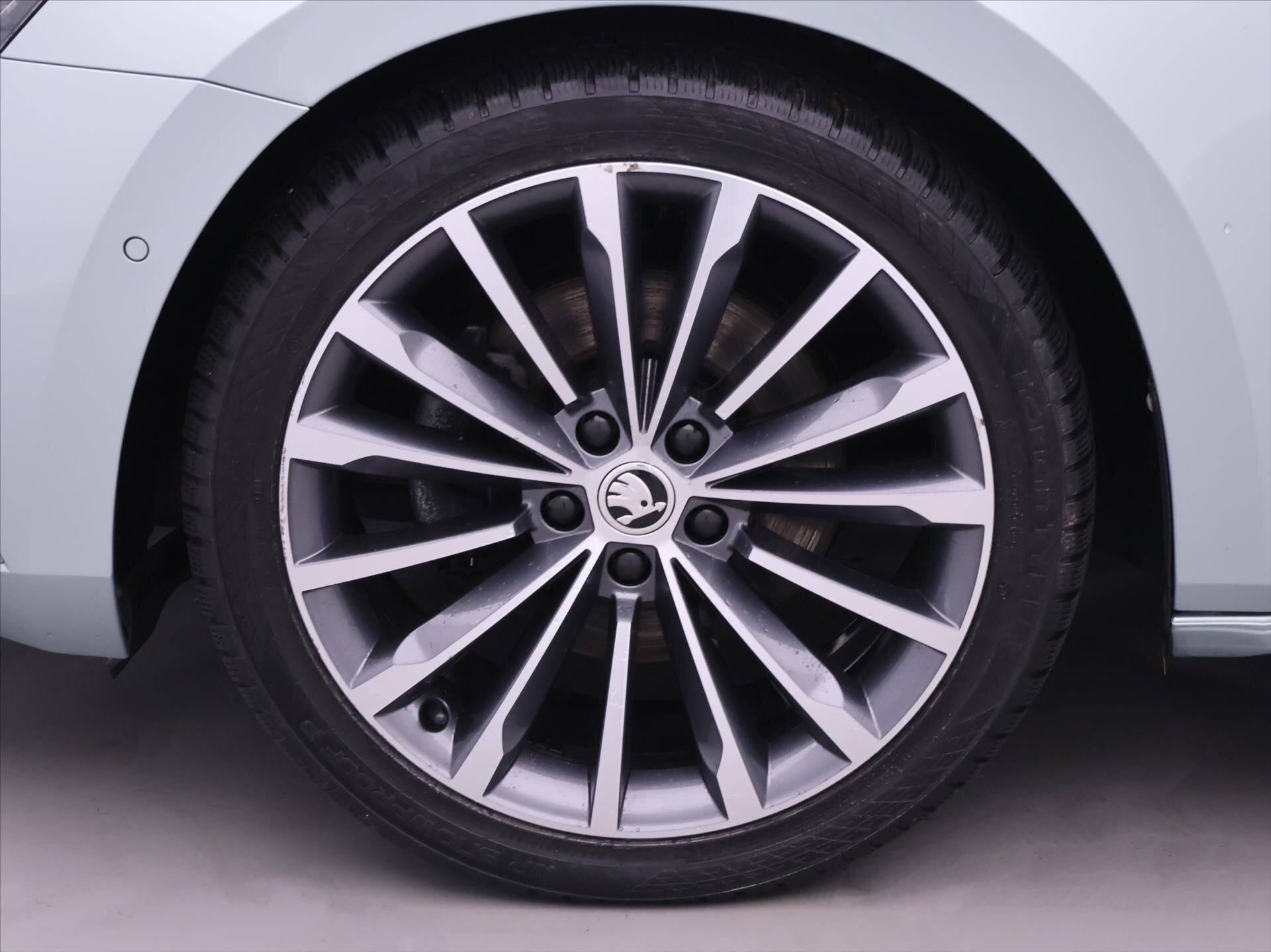 Škoda Superb Liftback 2,0 l 147 kw