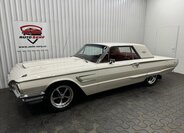 Ford Thunderbird Kupé 6,4 l 224 kw