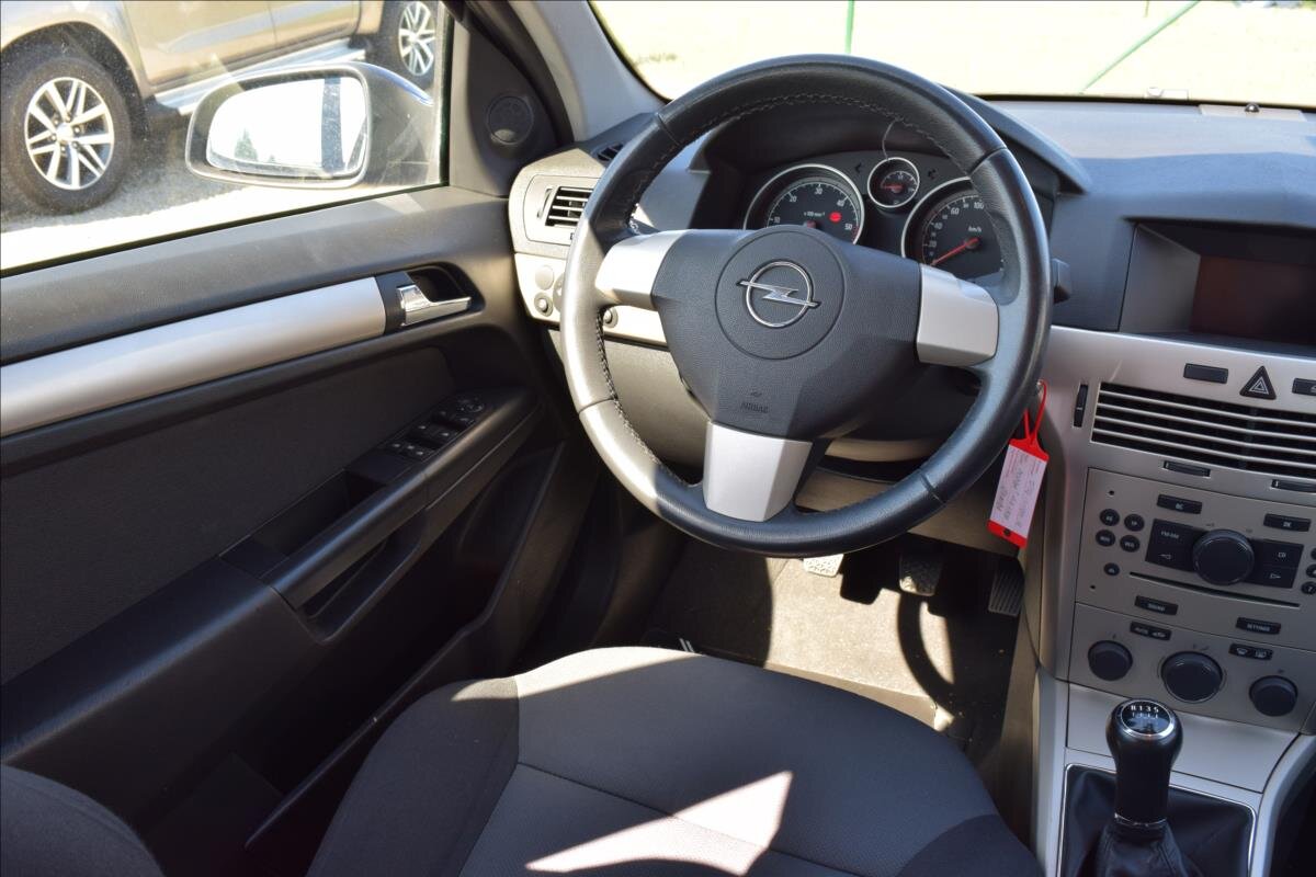 Opel Astra Kombi 1,9 l 74 kw
