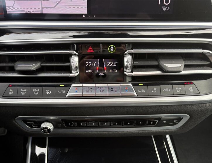 BMW X7 SUV 3,0 l 294 kw