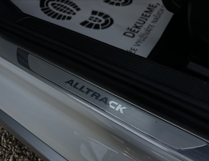 Volkswagen Golf Kombi 2,0 l 135 kw