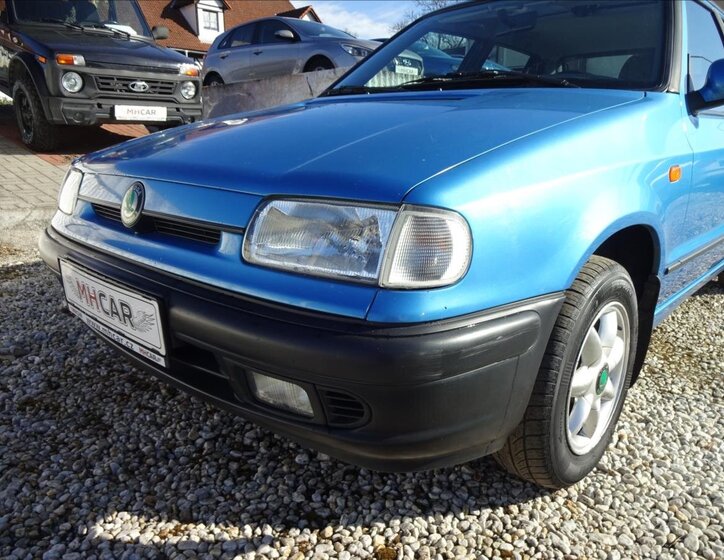 Škoda Felicia Hatchback 1,6 l 55 kw