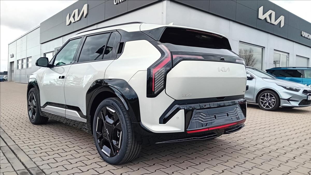KIA EV3 CUV 0,0 150 kw