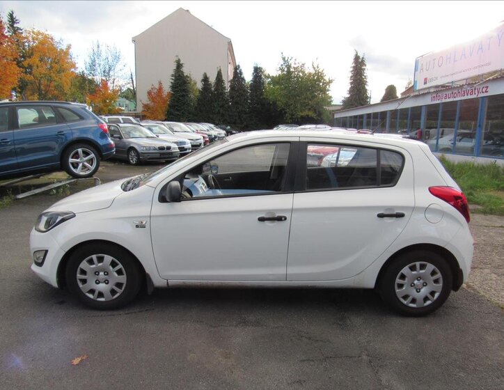 Hyundai i20 Hatchback 1,2 l 62 kw