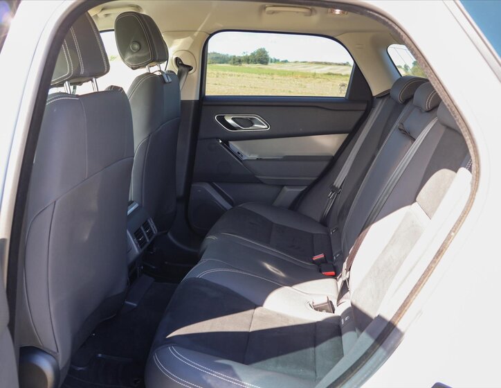 Land Rover Range Rover Velar 15