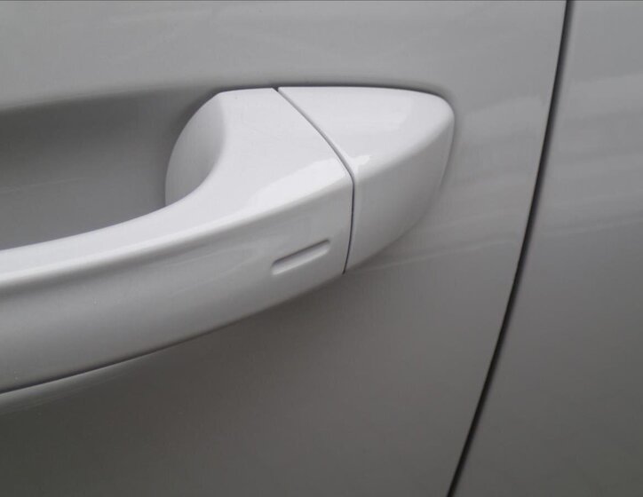 Škoda Kodiaq SUV / Terénní 1,5 l 110 kw