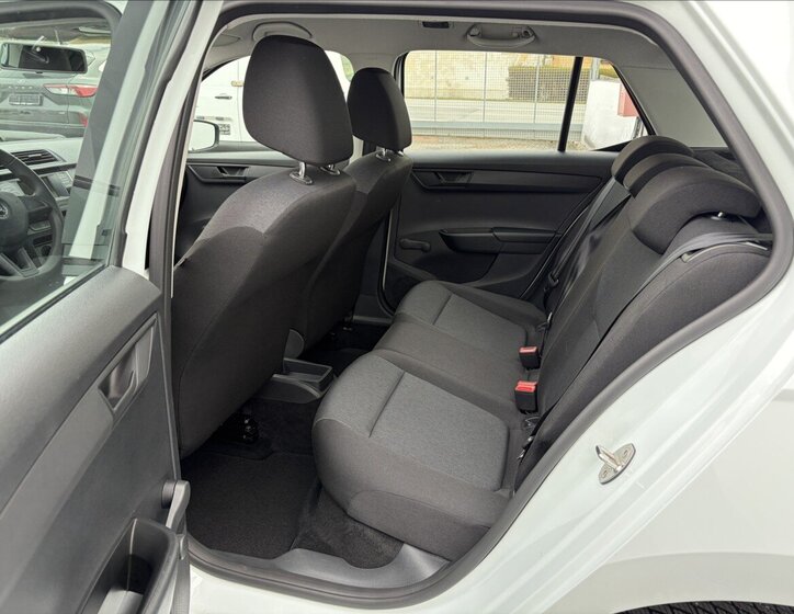 Škoda Fabia Hatchback 999,0 44 kw