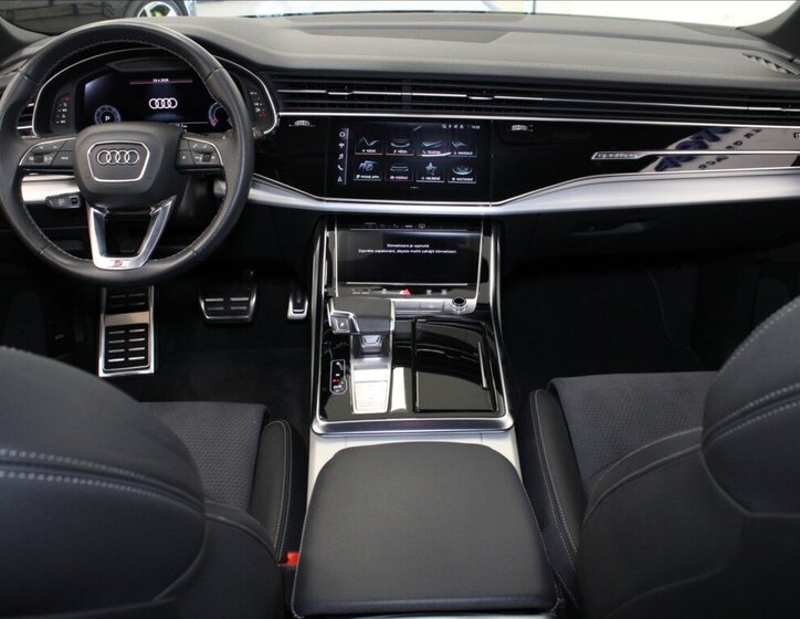 Audi Q7 SUV / Terénní 3,0 l 210 kw