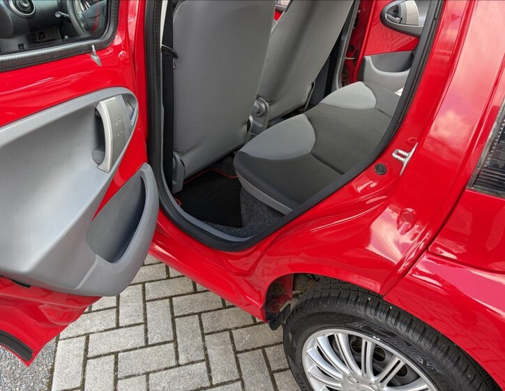 Citroën C1 Hatchback 998,0 50 kw