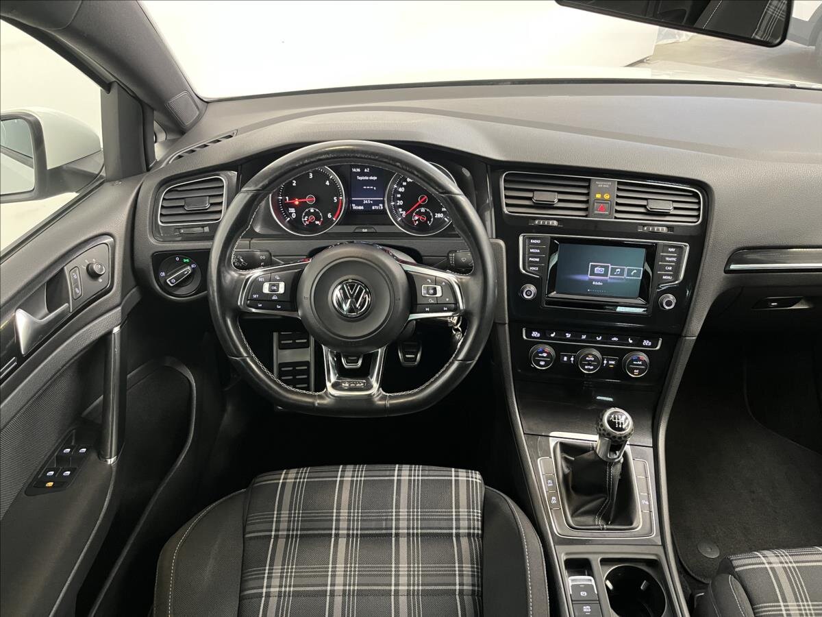 Volkswagen Golf Hatchback 2,0 l 135 kw