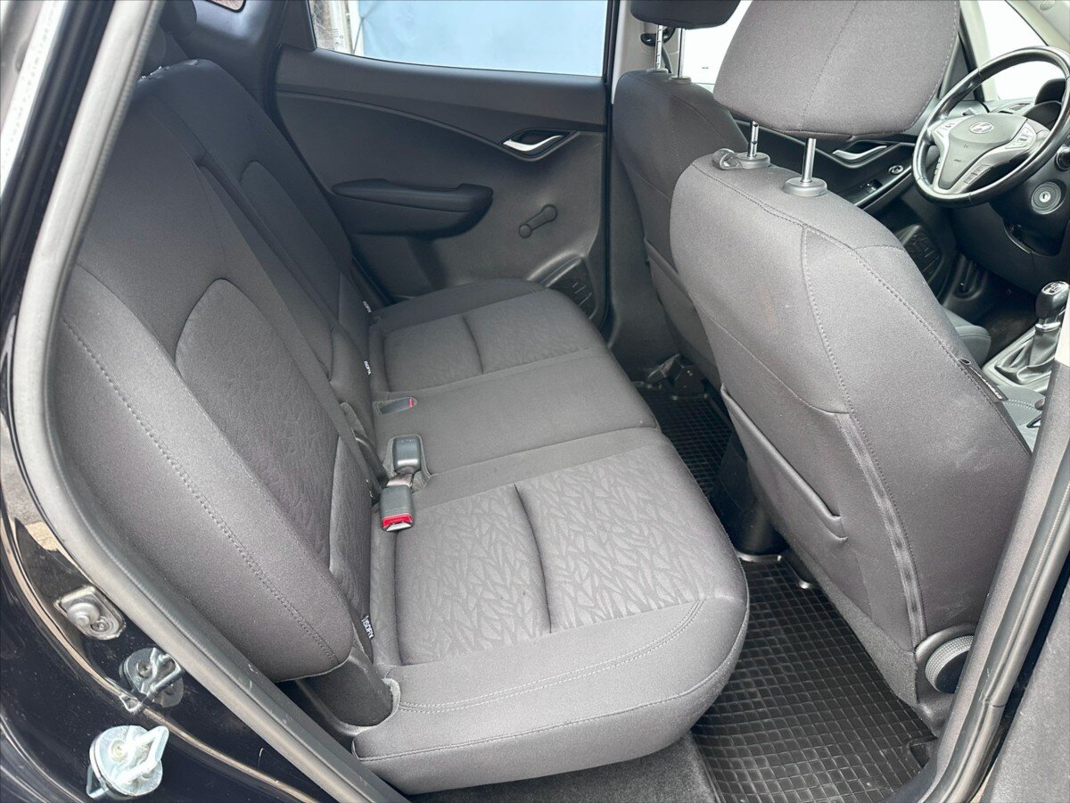 Hyundai ix20 Kombi 1,6 l 91 kw