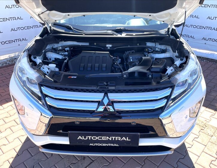 Mitsubishi Eclipse Cross SUV / Terénní 1,5 l 120 kw
