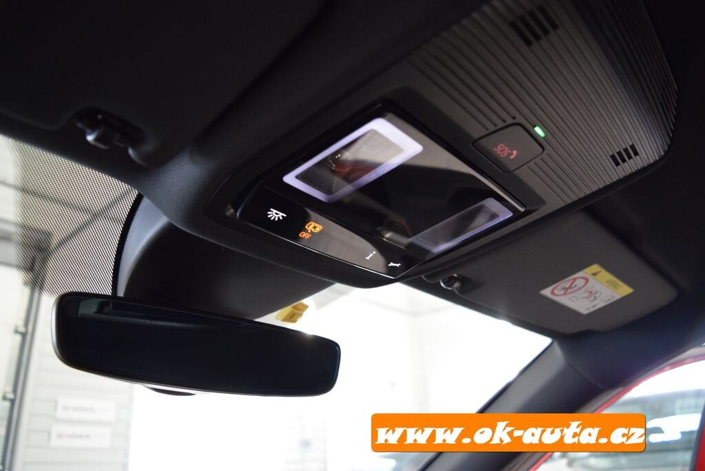 Cupra Formentor SUV / Terénní 2,0 l 110 kw