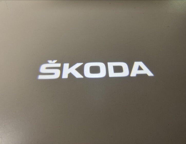 Škoda Karoq SUV 1,5 l 110 kw