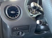 Mercedes-Benz Vito 14