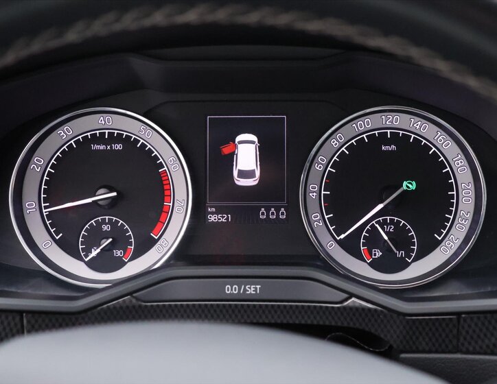 Škoda Superb Kombi 2,0 l 206 kw