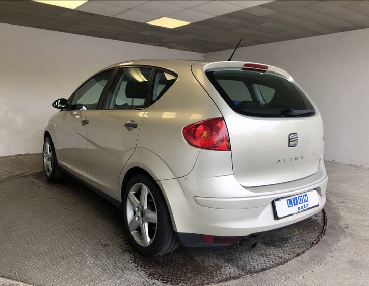 Seat Altea 5