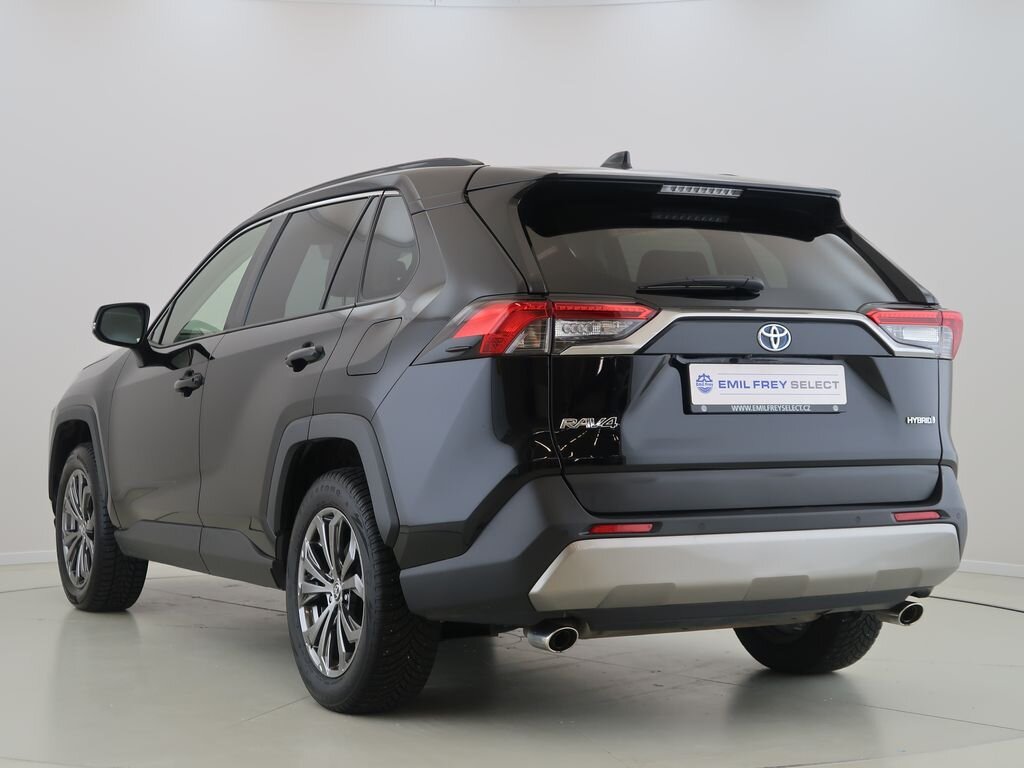 Toyota RAV4 SUV 2,5 l 131 kw