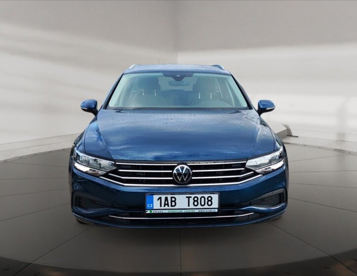 Volkswagen Passat Kombi 1,5 l 110 kw