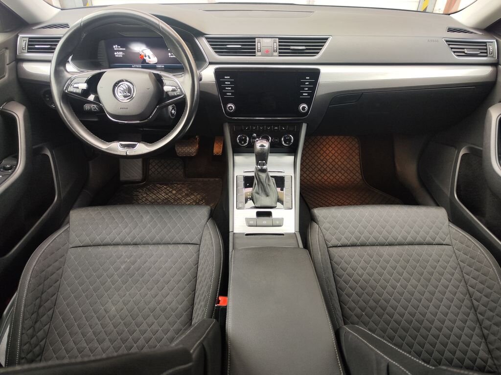 Škoda Superb Sedan 1,5 l 110 kw