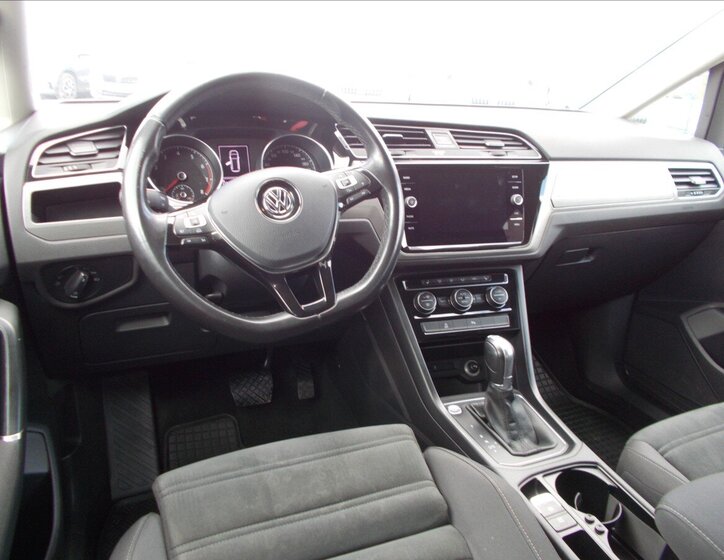 Volkswagen Touran MPV 1,4 l 110 kw